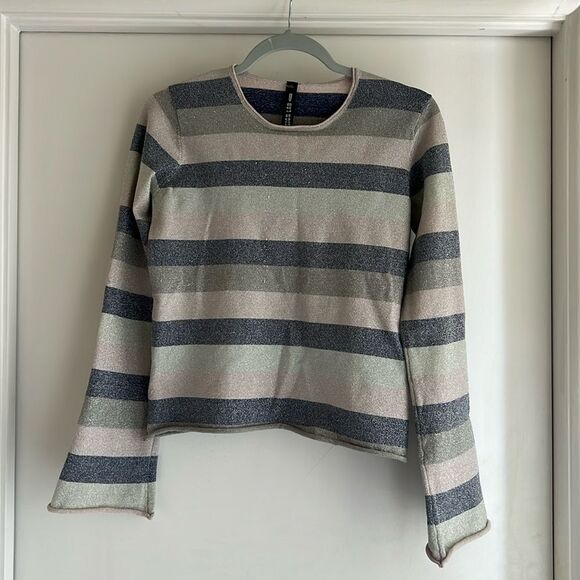 Design Lab Multi-Color Metallic Striped Knit Cropped Bell Sleeve Top Size: Small - Picture 5 of 15